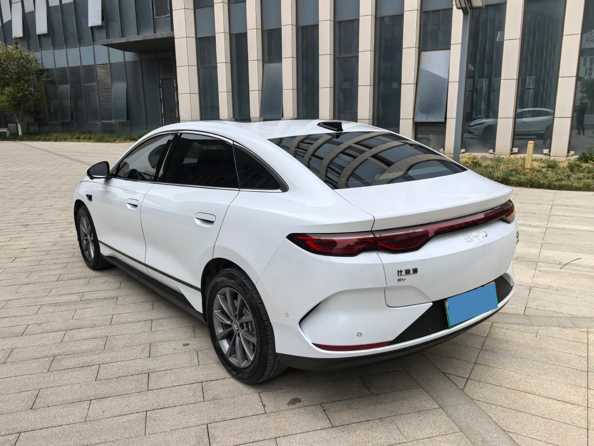 2025 BYD QinL BEV,autocango,china used car exporter,china ev exporter,chinese used car exporter,chinese used ev exporter
