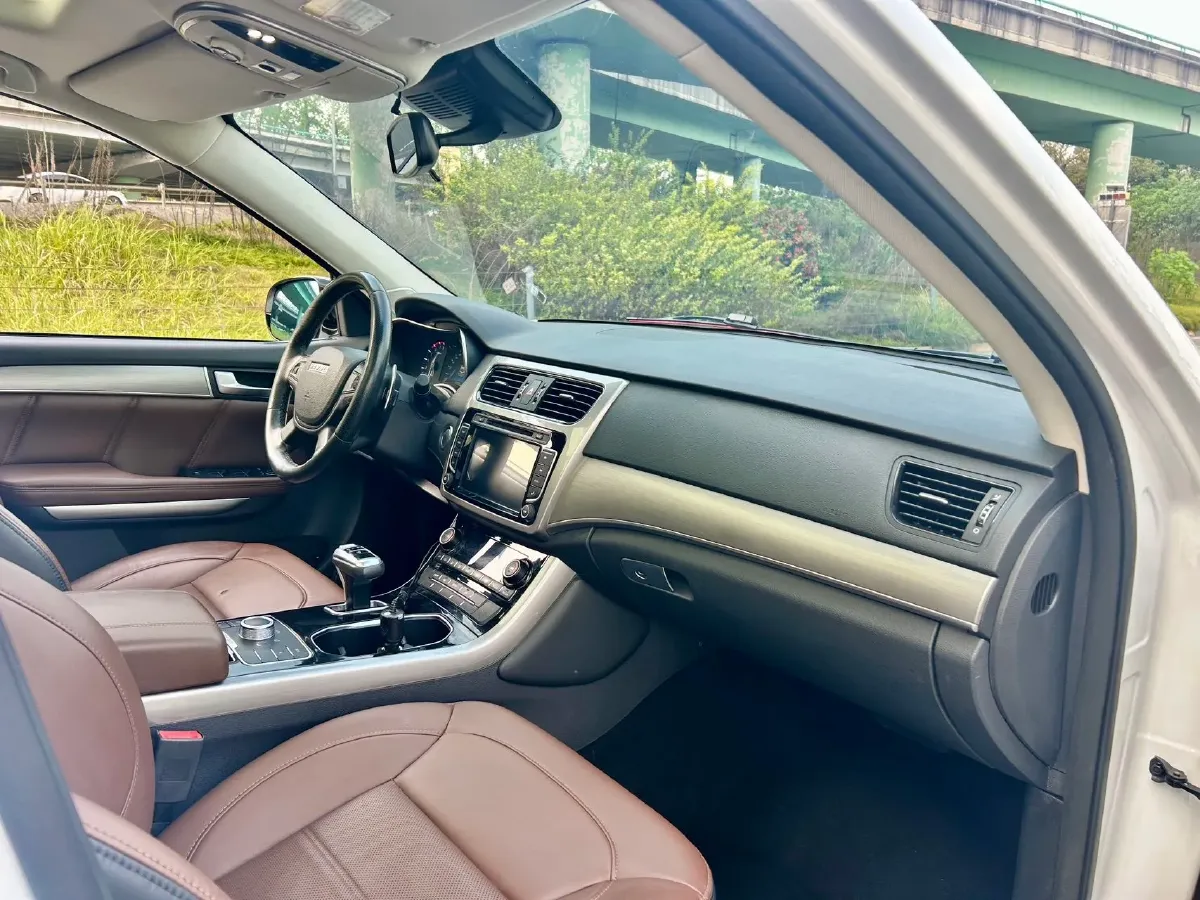 2017 Haval H8 2.0T 252HP L4 8AT,autocango,china used car exporter,china ev exporter,chinese used car exporter,chinese used ev exporter