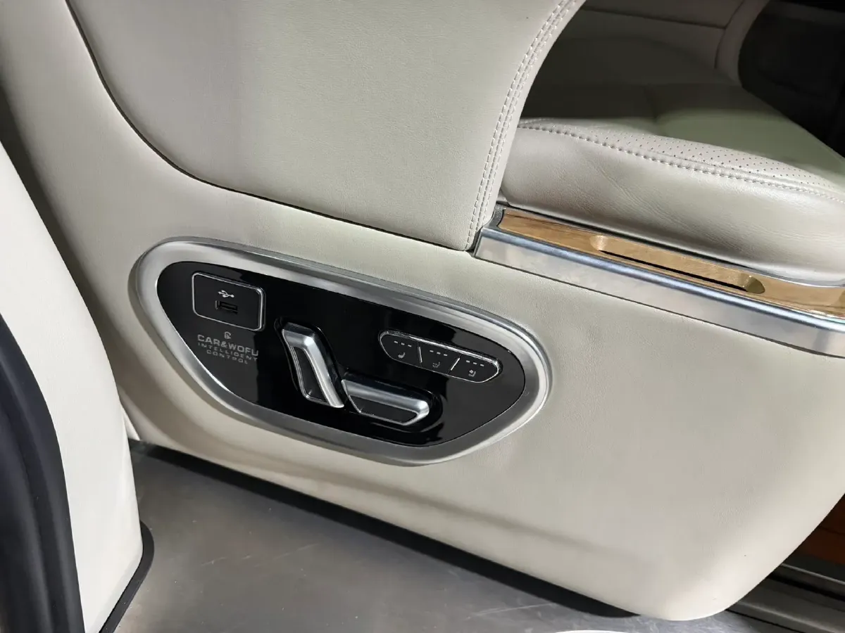 2018 Buick GL8 2.0T 260HP L4 6AT,autocango,china used car exporter,china ev exporter,chinese used car exporter,chinese used ev exporter