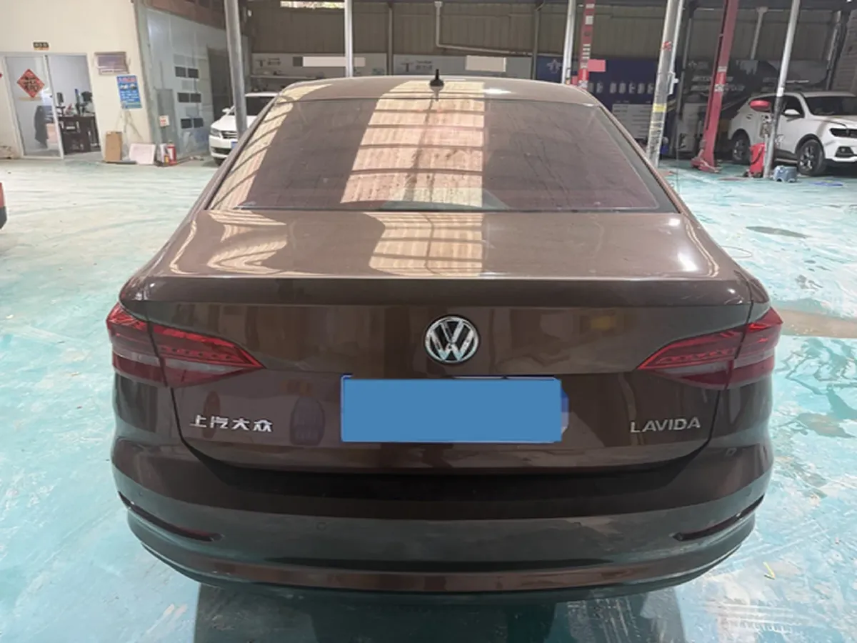 2018 Landwind XiaoYao 1.5T 163HP L4 CVT,autocango,china used car exporter,china ev exporter,chinese used car exporter,chinese used ev exporter