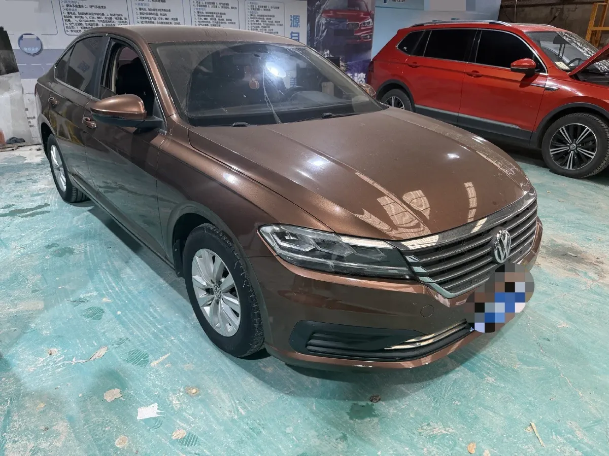 2018 Landwind XiaoYao 1.5T 163HP L4 CVT,autocango,china used car exporter,china ev exporter,chinese used car exporter,chinese used ev exporter
