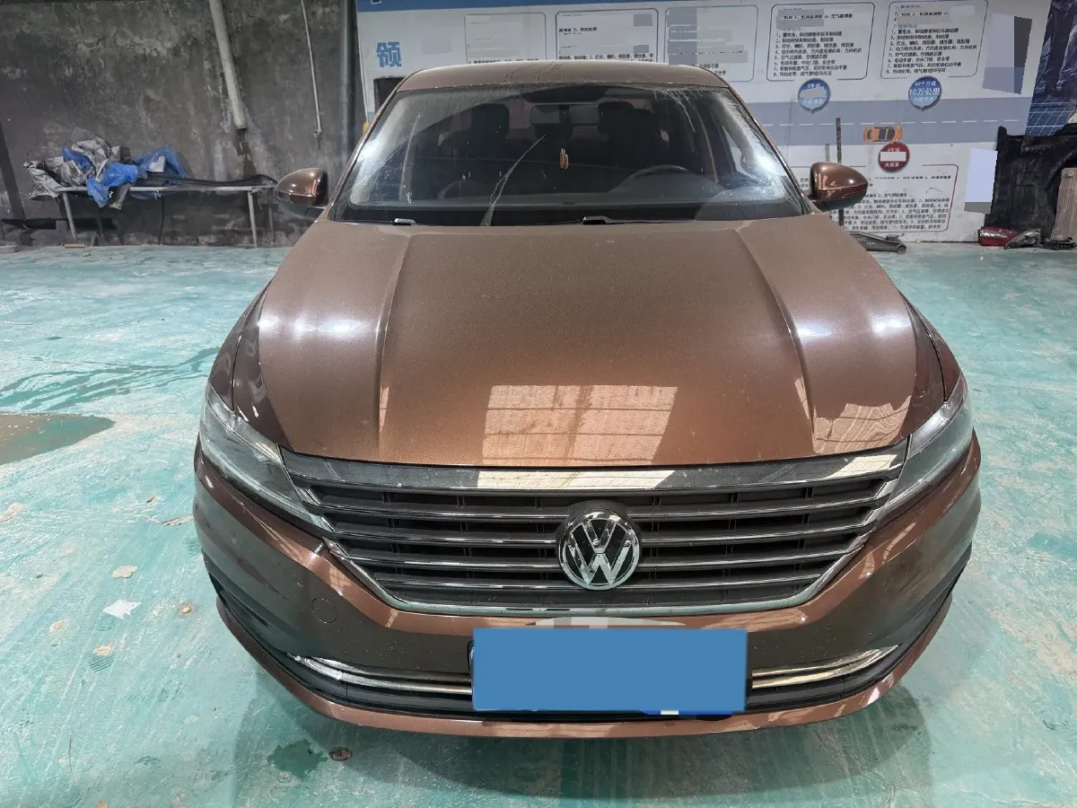 2018 Landwind XiaoYao 1.5T 163HP L4 CVT,autocango,china used car exporter,china ev exporter,chinese used car exporter,chinese used ev exporter
