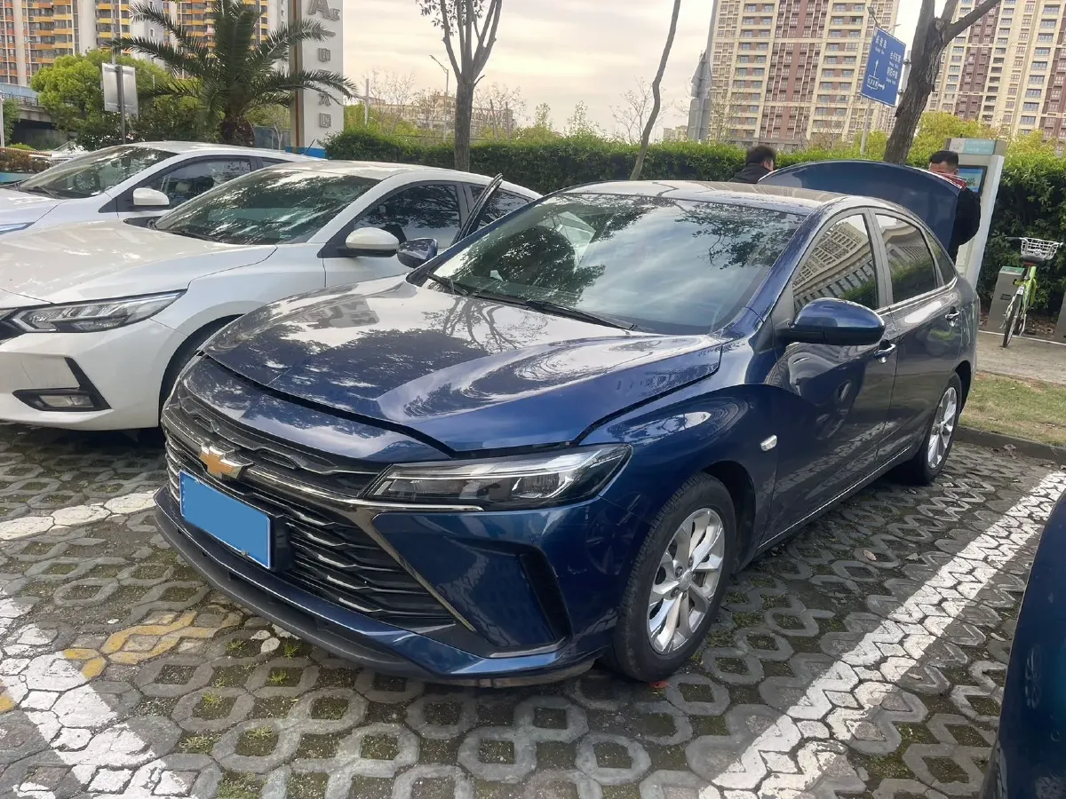 2023 Chevrolet Monza 1.5L 113HP L4 6DCT,autocango,china used car exporter,china ev exporter,chinese used car exporter,chinese used ev exporter