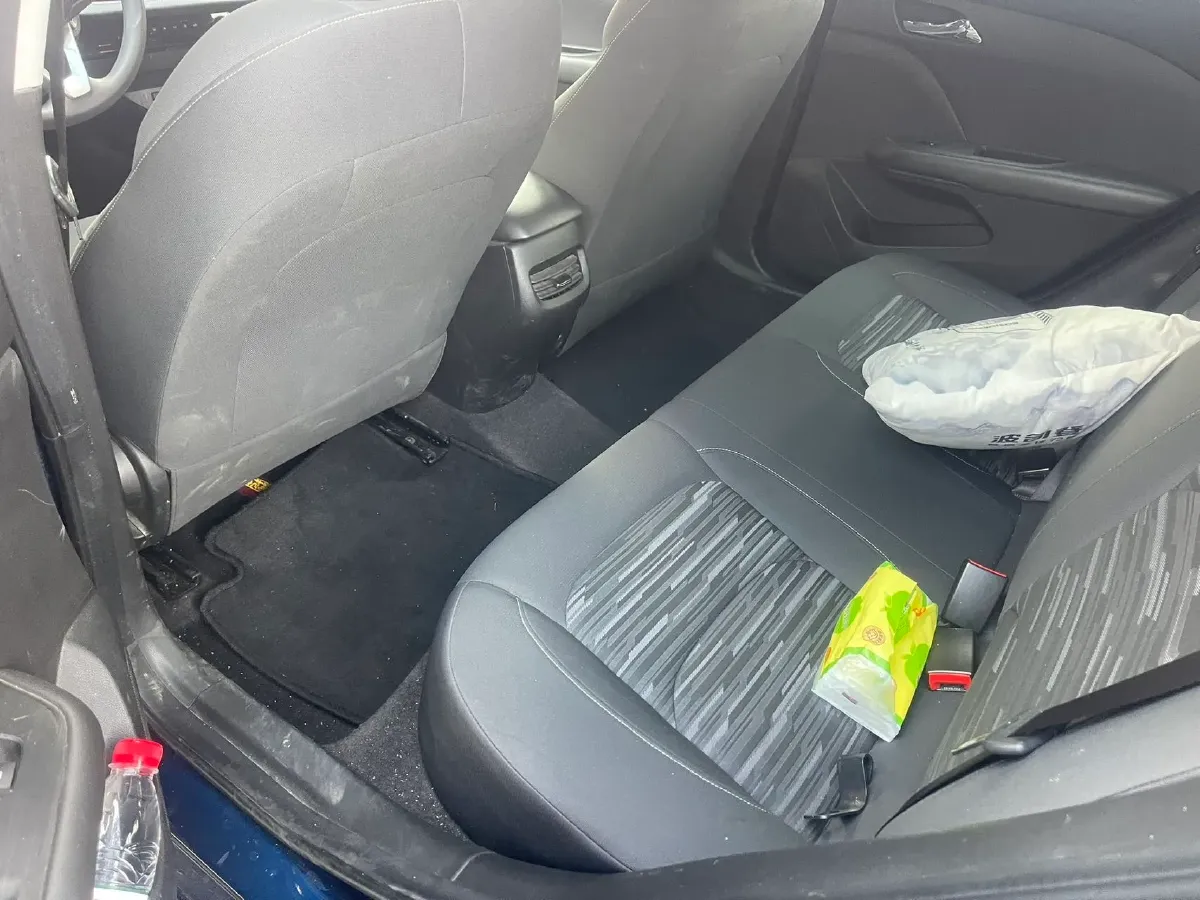 2023 Chevrolet Monza 1.5L 113HP L4 6DCT,autocango,china used car exporter,china ev exporter,chinese used car exporter,chinese used ev exporter