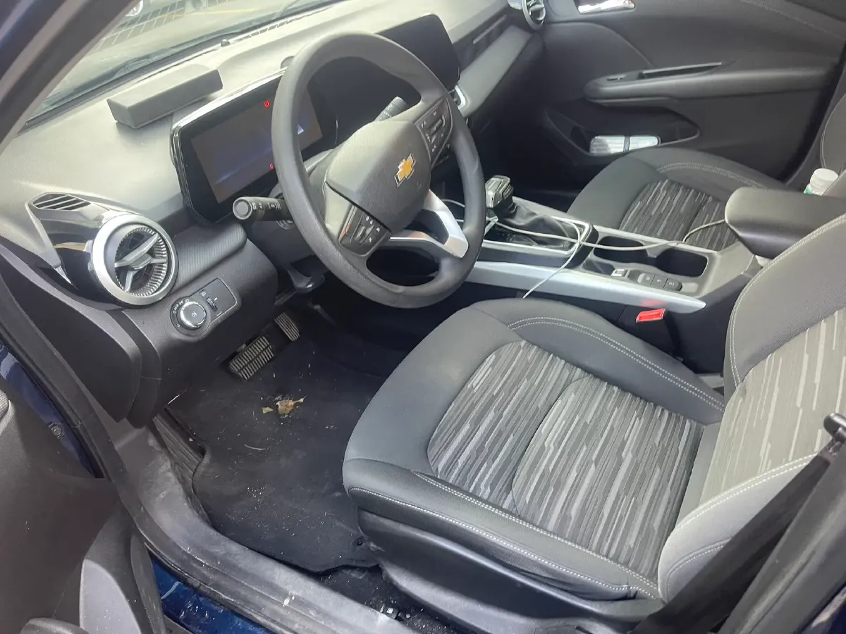 2023 Chevrolet Monza 1.5L 113HP L4 6DCT,autocango,china used car exporter,china ev exporter,chinese used car exporter,chinese used ev exporter