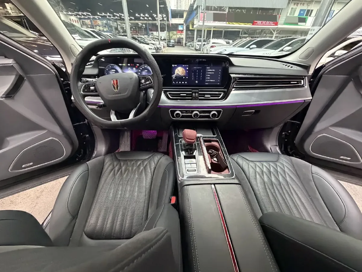 2023 HongQi HS5 2.0T 252HP L4 8AT,autocango,china used car exporter,china ev exporter,chinese used car exporter,chinese used ev exporter