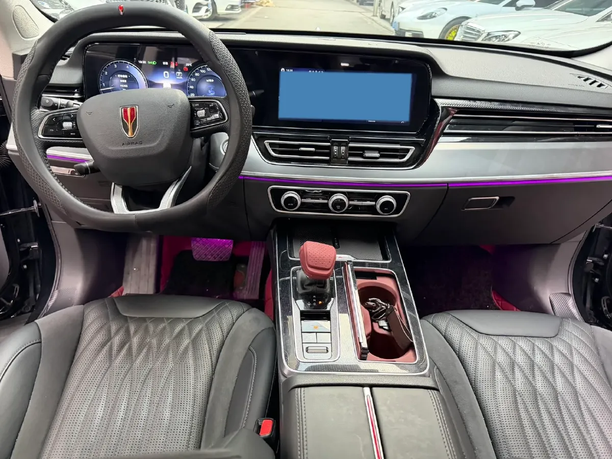 2023 HongQi HS5 2.0T 252HP L4 8AT,autocango,china used car exporter,china ev exporter,chinese used car exporter,chinese used ev exporter