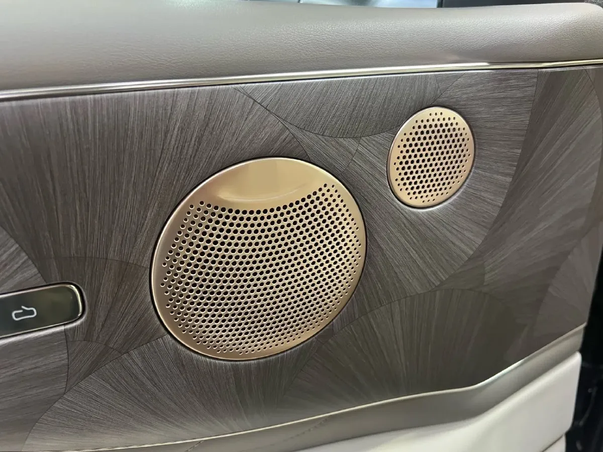 2026 IM LS9 REEV 155HP REEV,autocango,china used car exporter,china ev exporter,chinese used car exporter,chinese used ev exporter