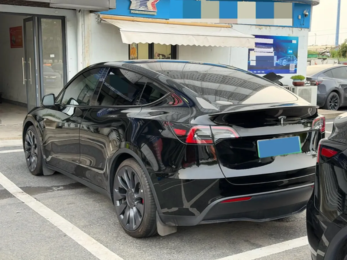 2024 Tesla Model Y BEV 78.4KWH,autocango,china used car exporter,china ev exporter,chinese used car exporter,chinese used ev exporter