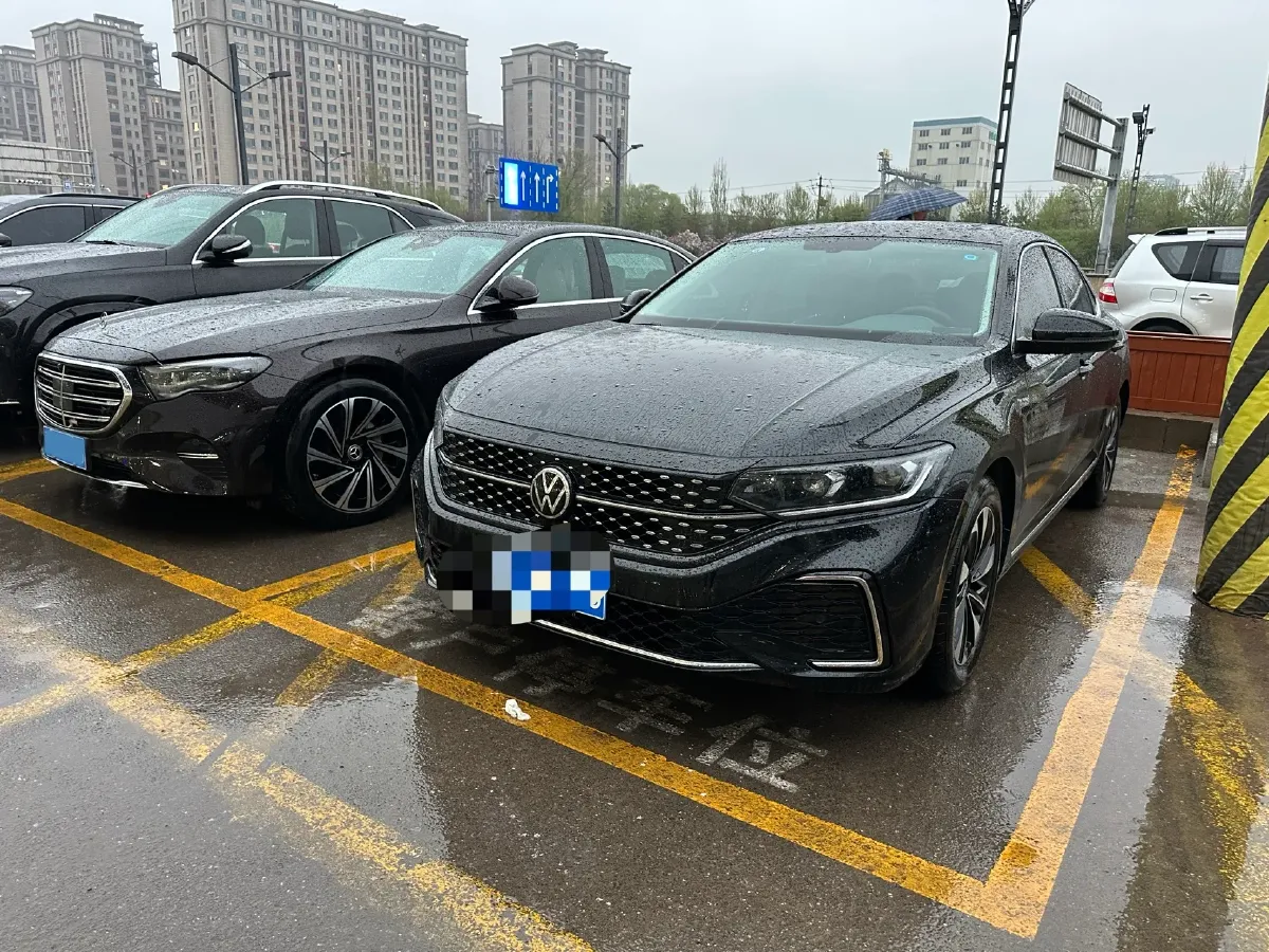 2022 Skoda Kodiak GT 2.0T 186HP L4 7DCT,autocango,china used car exporter,china ev exporter,chinese used car exporter,chinese used ev exporter