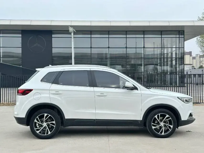 2019 Bestune X40 1.6L 114HP L4 6AT,autocango,china used car exporter,china ev exporter,chinese used car exporter,chinese used ev exporter