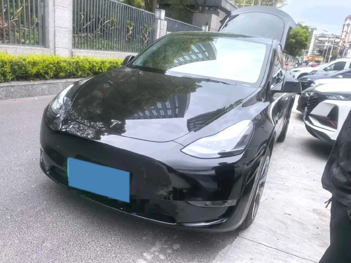 2021 MINI COUNTRYMAN 1.5T 136HP L3 8AT,autocango,china used car exporter,china ev exporter,chinese used car exporter,chinese used ev exporter