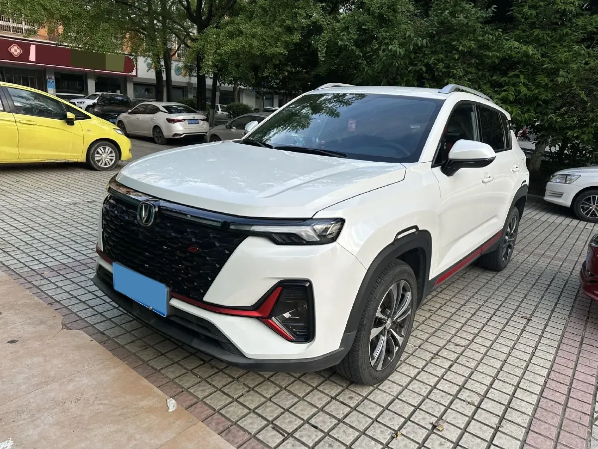 2021 ChangAn CS35 Plus 1.4T 160HP L4 7DCT,autocango,china used car exporter,china ev exporter,chinese used car exporter,chinese used ev exporter