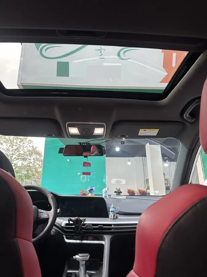 2021 ChangAn CS35 Plus 1.4T 160HP L4 7DCT,autocango,china used car exporter,china ev exporter,chinese used car exporter,chinese used ev exporter