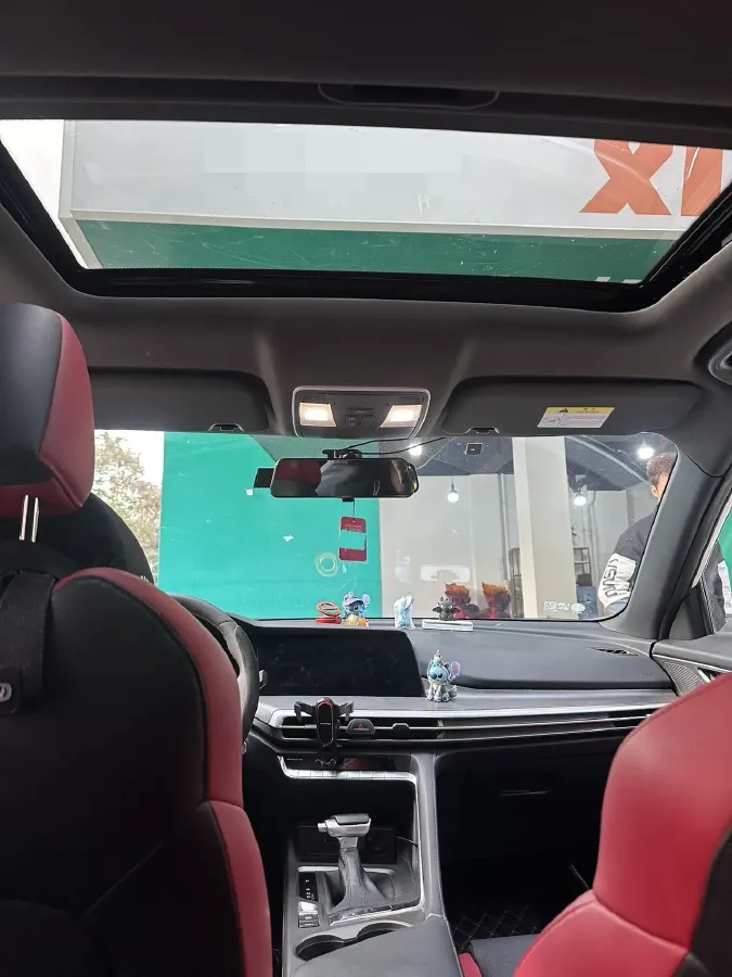 2021 ChangAn CS35 Plus 1.4T 160HP L4 7DCT,autocango,china used car exporter,china ev exporter,chinese used car exporter,chinese used ev exporter