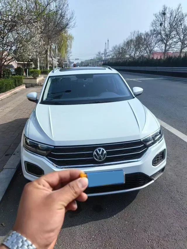 2020 Volkswagen T-Roc 1.4T 131HP L4 7DCT,autocango,china used car exporter,china ev exporter,chinese used car exporter,chinese used ev exporter