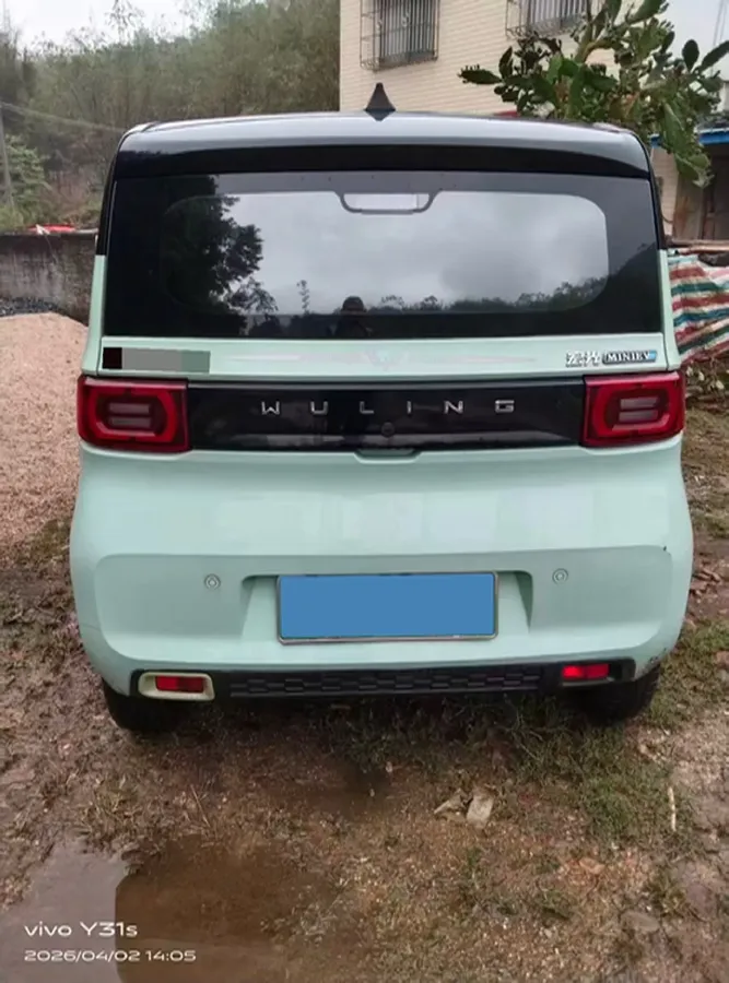 2022 WuLing HongGuang MINI EV BEV 13.9KWH,autocango,china used car exporter,china ev exporter,chinese used car exporter,chinese used ev exporter