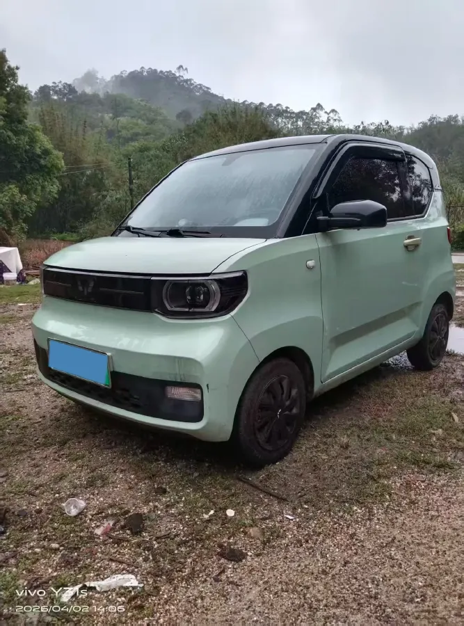 2022 WuLing HongGuang MINI EV BEV 13.9KWH,autocango,china used car exporter,china ev exporter,chinese used car exporter,chinese used ev exporter