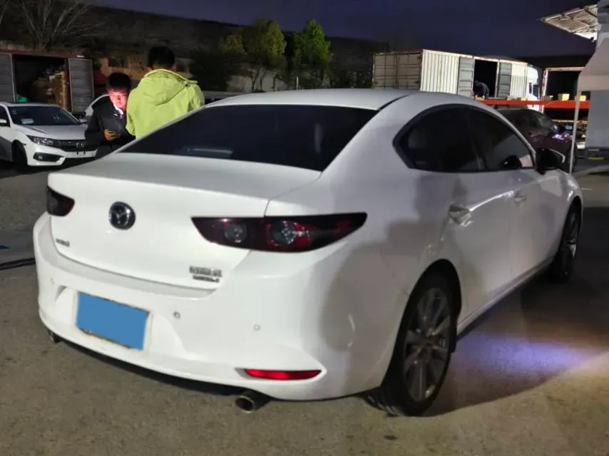 2020 Mazda 3 Axela 2.0L 158HP L4 6AT,autocango,china used car exporter,china ev exporter,chinese used car exporter,chinese used ev exporter