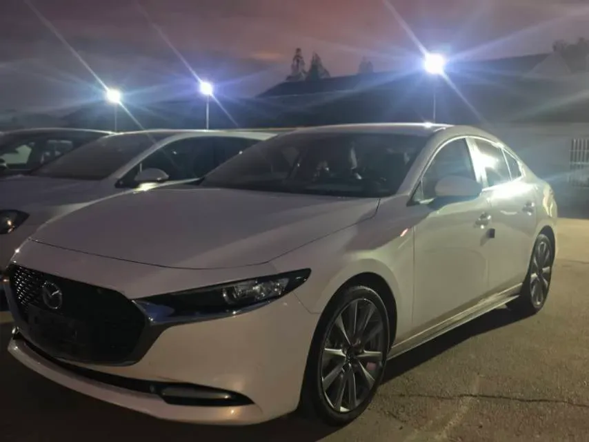 2020 Mazda 3 Axela 2.0L 158HP L4 6AT,autocango,china used car exporter,china ev exporter,chinese used car exporter,chinese used ev exporter