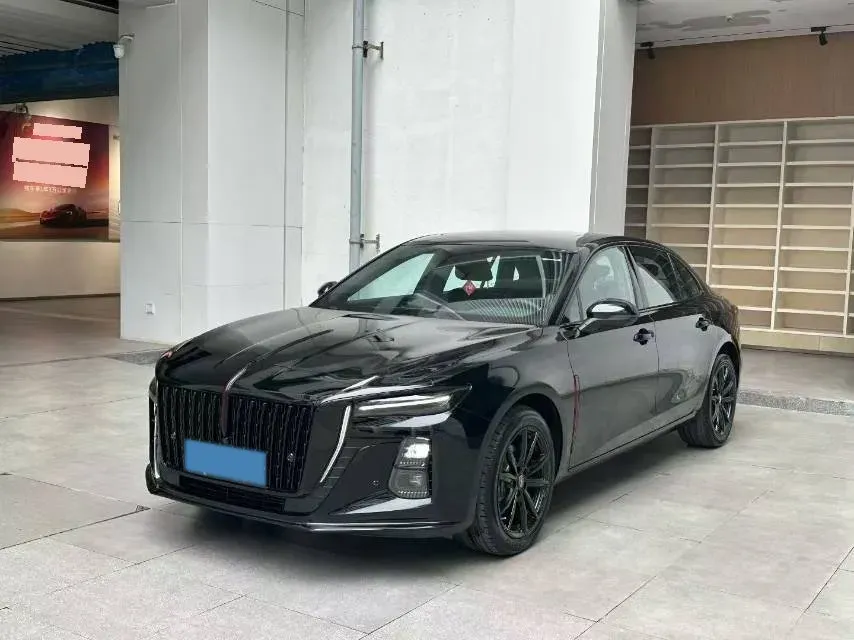 2025 HongQi H5 2.0T 224HP L4 8AT,autocango,china used car exporter,china ev exporter,chinese used car exporter,chinese used ev exporter