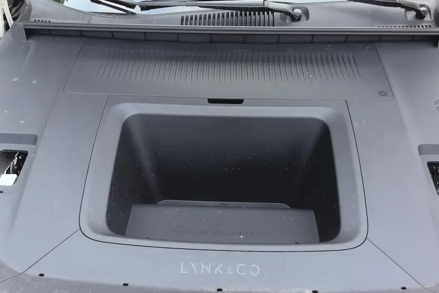 2026 LYNK&CO Z20 BEV,autocango,china used car exporter,china ev exporter,chinese used car exporter,chinese used ev exporter