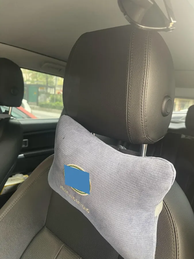 2018 Land Rover Discovery Sport 2.0T 241HP L4 9AT,autocango,china used car exporter,china ev exporter,chinese used car exporter,chinese used ev exporter