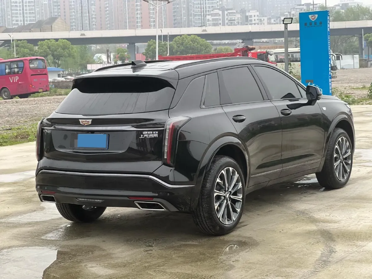 2025 Cadillac XT5 2.0T 237HP L4 9AT,autocango,china used car exporter,china ev exporter,chinese used car exporter,chinese used ev exporter