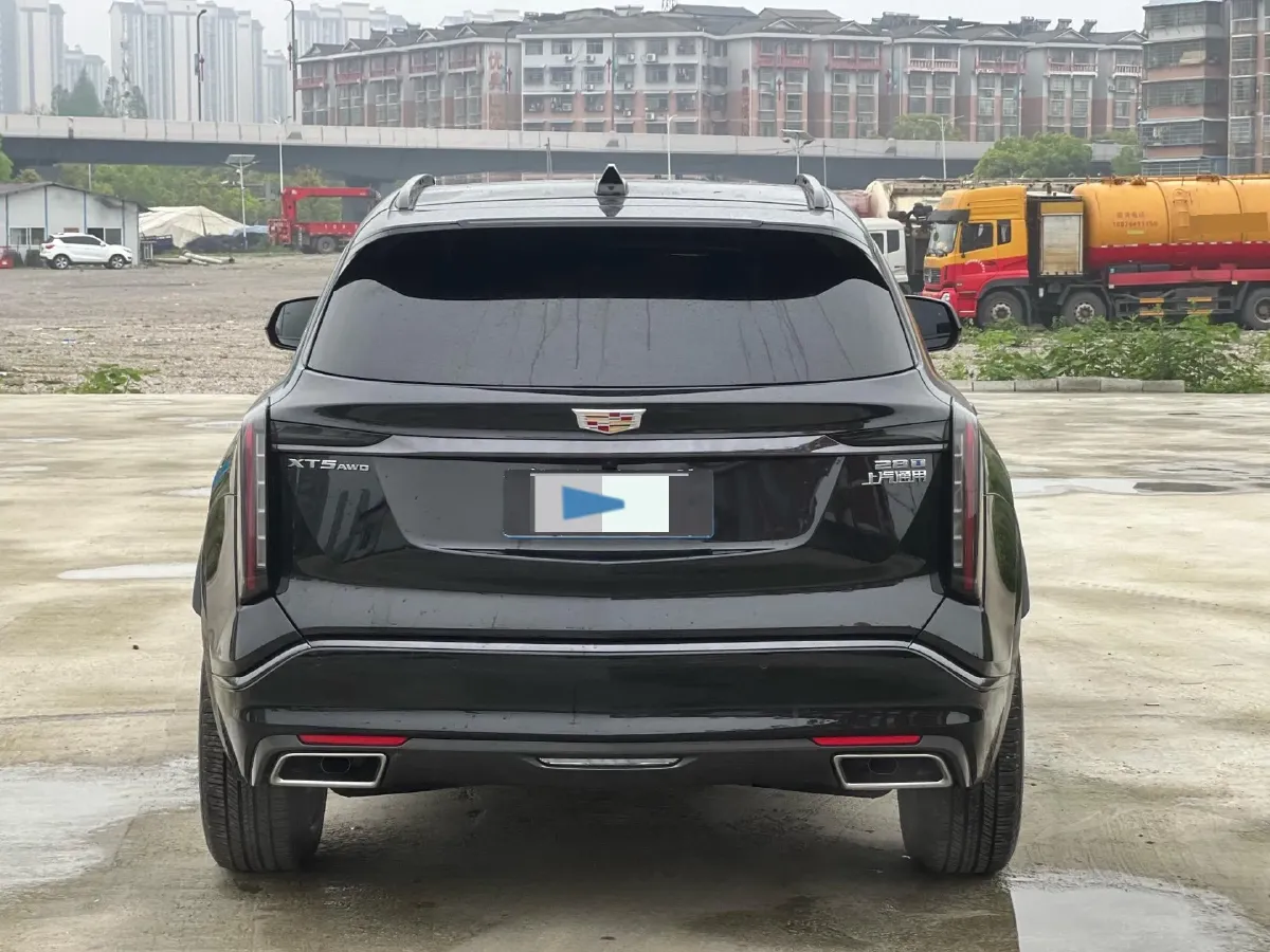 2025 Cadillac XT5 2.0T 237HP L4 9AT,autocango,china used car exporter,china ev exporter,chinese used car exporter,chinese used ev exporter