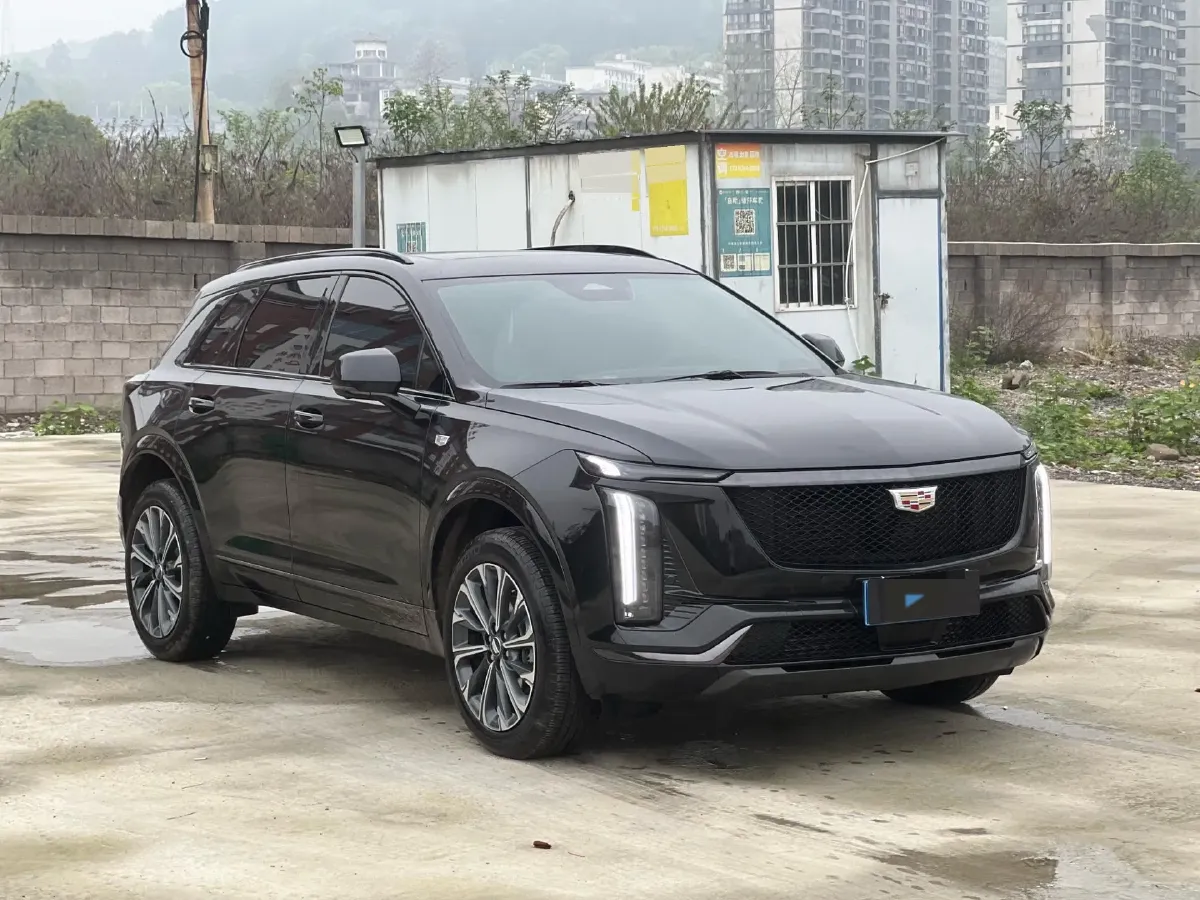 2025 Cadillac XT5 2.0T 237HP L4 9AT,autocango,china used car exporter,china ev exporter,chinese used car exporter,chinese used ev exporter