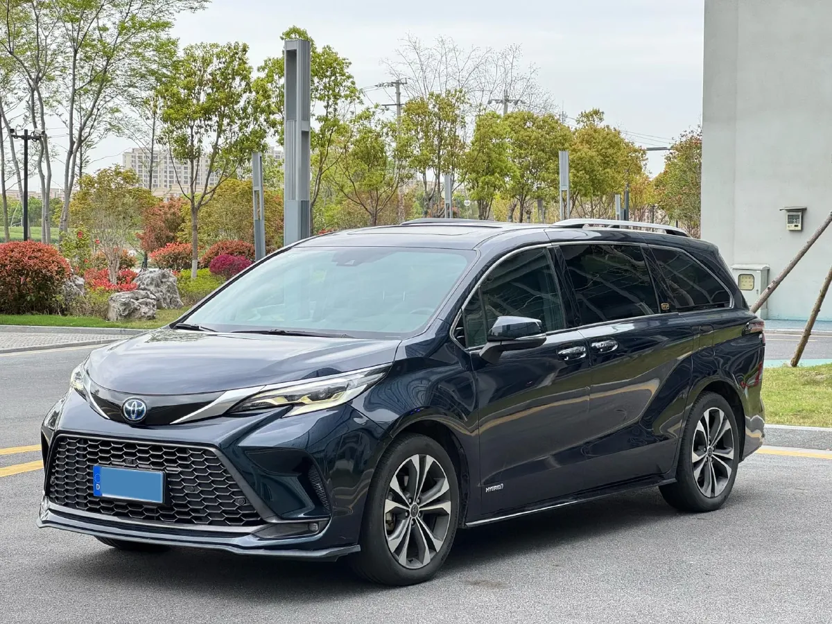 2023 Toyota Granvia 2.5L 189HP L4 E-CVT Hybrid,autocango,china used car exporter,china ev exporter,chinese used car exporter,chinese used ev exporter