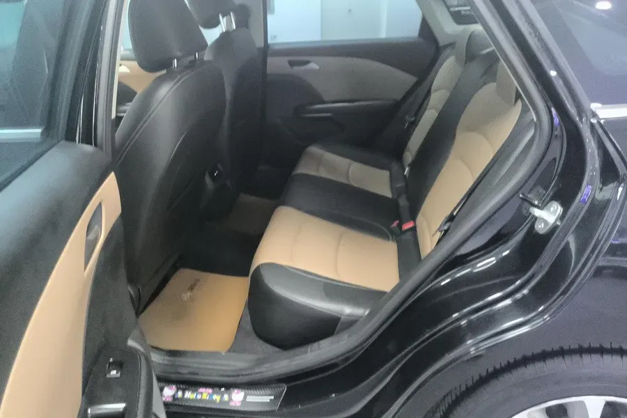 2020 Chevrolet Monza 1.5L 113HP L4 6AT,autocango,china used car exporter,china ev exporter,chinese used car exporter,chinese used ev exporter