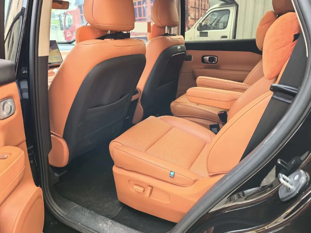 2024 Leapmotor C16 1.5L 95HP L4 REEV 28.4KWH,autocango,china used car exporter,china ev exporter,chinese used car exporter,chinese used ev exporter