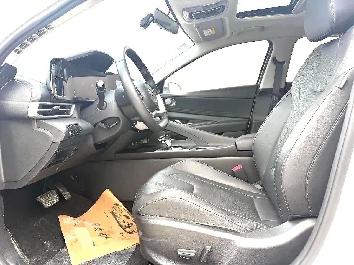 2022 Hyundai Elantra 1.5L 115HP L4 CVT,autocango,china used car exporter,china ev exporter,chinese used car exporter,chinese used ev exporter