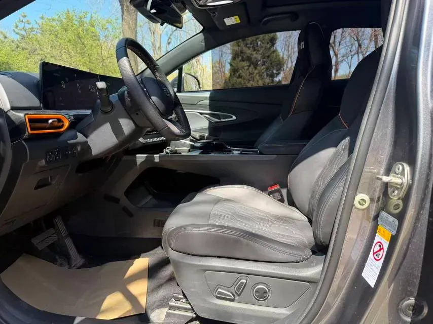 2022 ChangAn UNI-T 1.5T 188HP L4 7DCT,autocango,china used car exporter,china ev exporter,chinese used car exporter,chinese used ev exporter