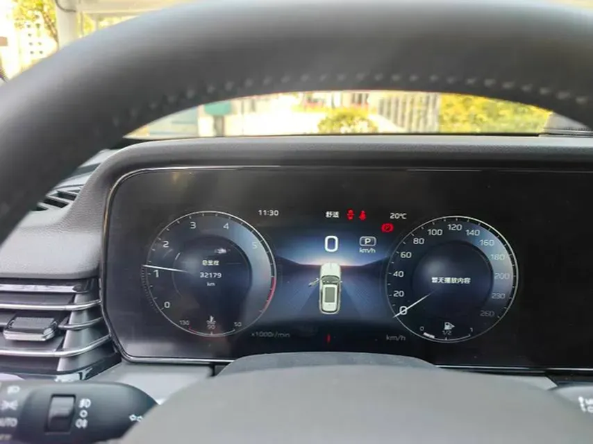 2023 HongQi HS5 2.0T 252HP L4 8AT,autocango,china used car exporter,china ev exporter,chinese used car exporter,chinese used ev exporter