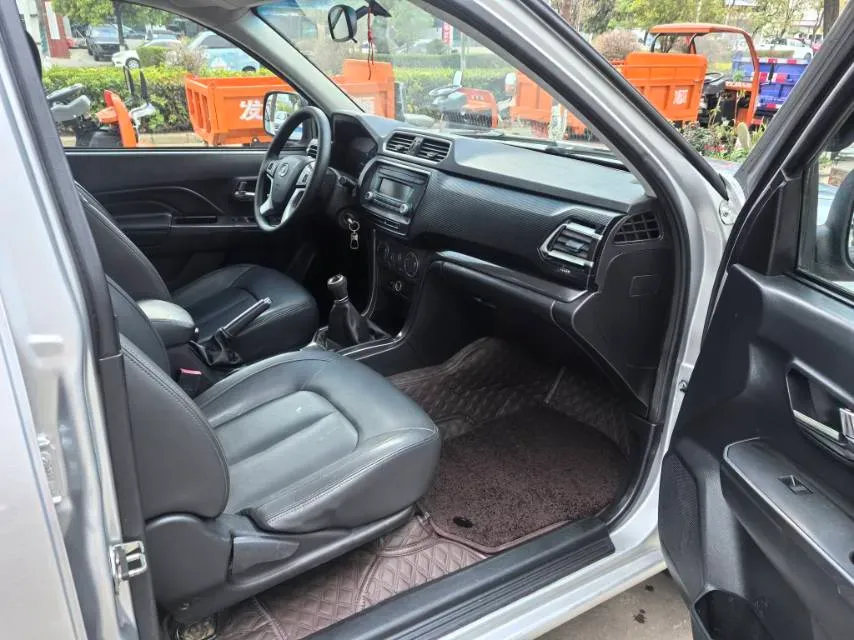 2020 Great Wall Wingle 5 2.0T 136HP L4 6MT,autocango,china used car exporter,china ev exporter,chinese used car exporter,chinese used ev exporter