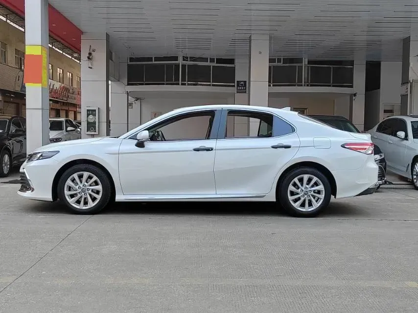 2023 Toyota Camry 2.0L 177HP L4 CVT,autocango,china used car exporter,china ev exporter,chinese used car exporter,chinese used ev exporter