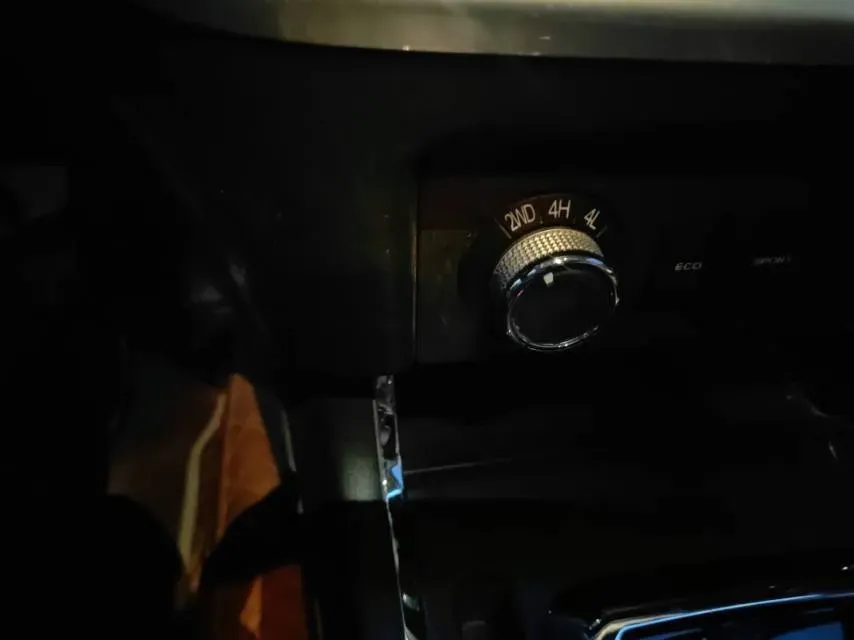 2021 Dongfeng RuiQi 6 2.3T 163HP L4 8AT,autocango,china used car exporter,china ev exporter,chinese used car exporter,chinese used ev exporter