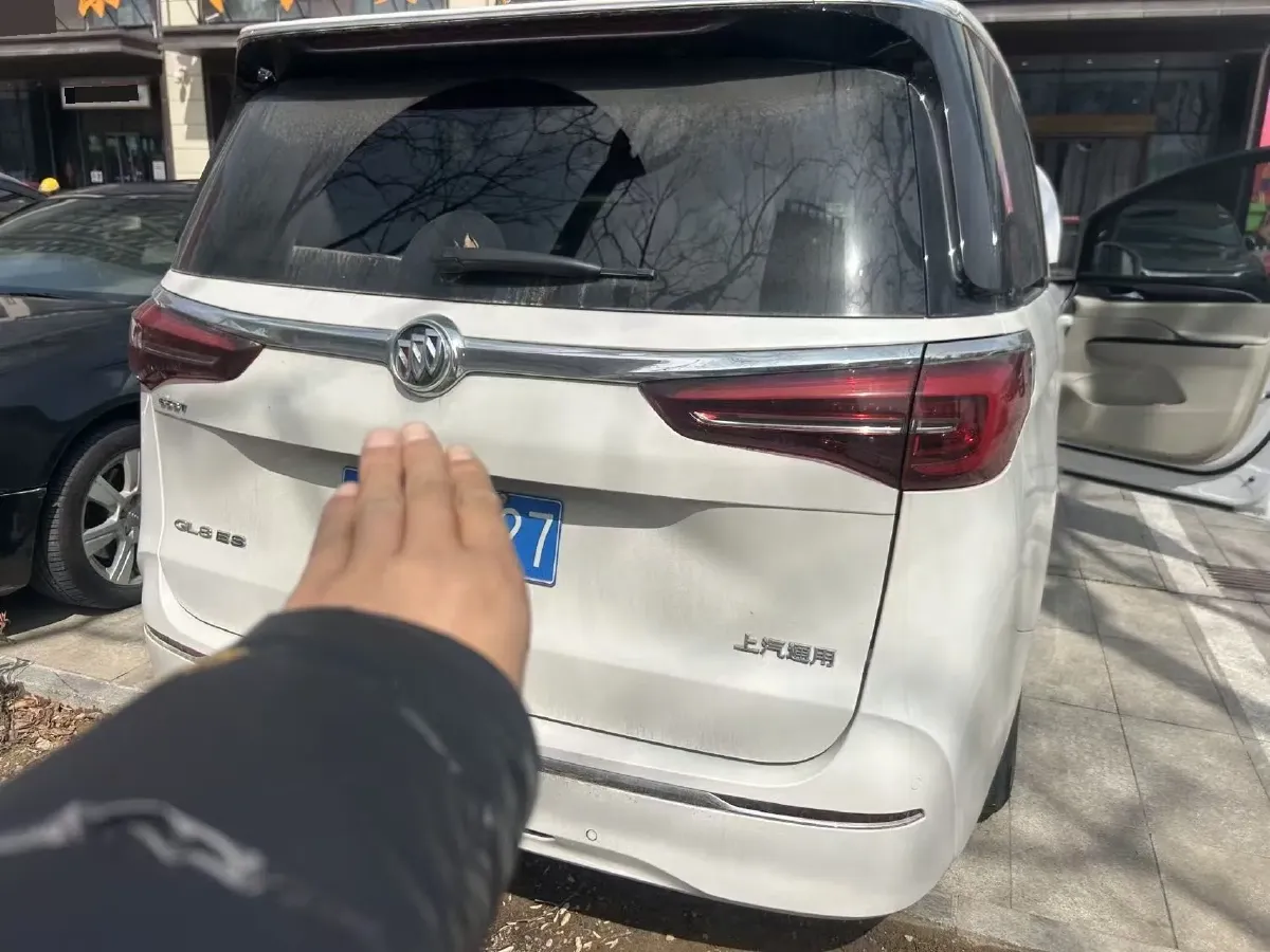 2021 Buick GL8 2.0T 237HP L4 9AT,autocango,china used car exporter,china ev exporter,chinese used car exporter,chinese used ev exporter