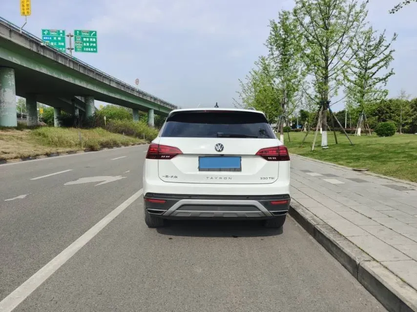 2022 Volkswagen Tayron 2.0T 186HP L4 7DCT,autocango,china used car exporter,china ev exporter,chinese used car exporter,chinese used ev exporter
