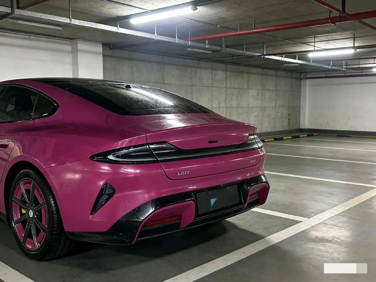 2024 MI SU7 BEV 73.6KWH,autocango,china used car exporter,china ev exporter,chinese used car exporter,chinese used ev exporter