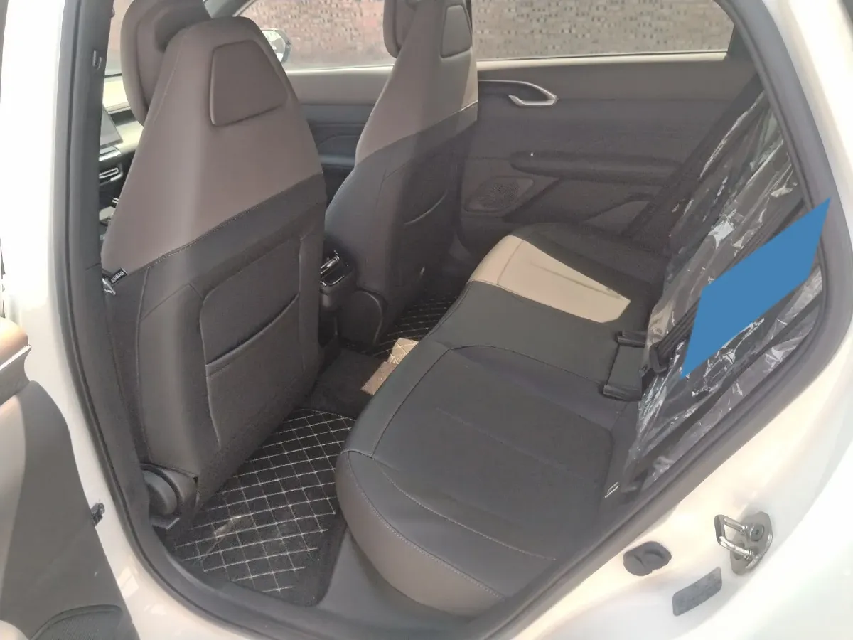 2026 ChangAn Eado 1.5T 192HP L4 7DCT,autocango,china used car exporter,china ev exporter,chinese used car exporter,chinese used ev exporter