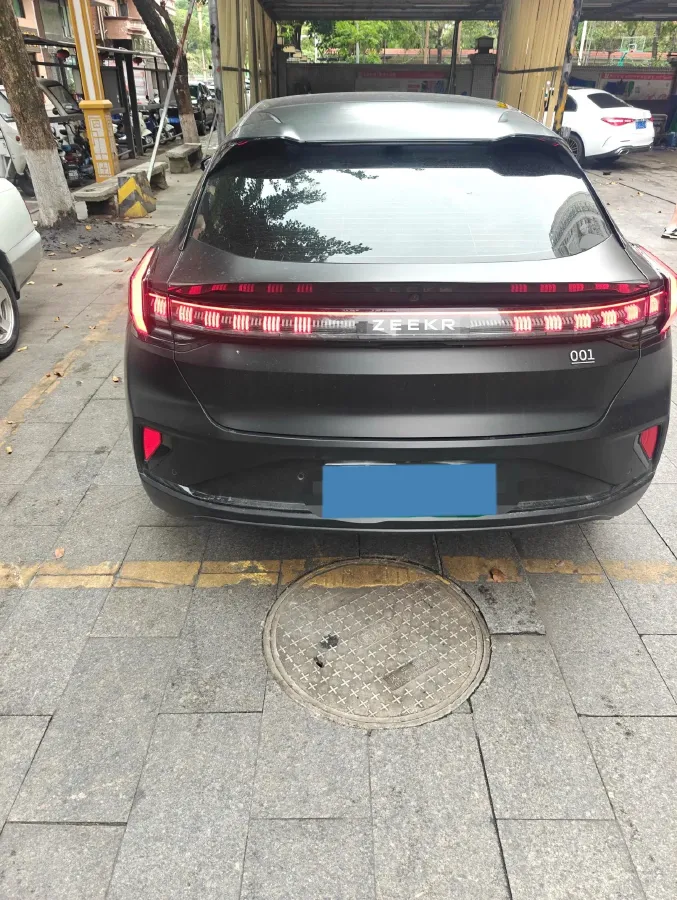 2025 Zeekr 001 BEV 95KWH,autocango,china used car exporter,china ev exporter,chinese used car exporter,chinese used ev exporter