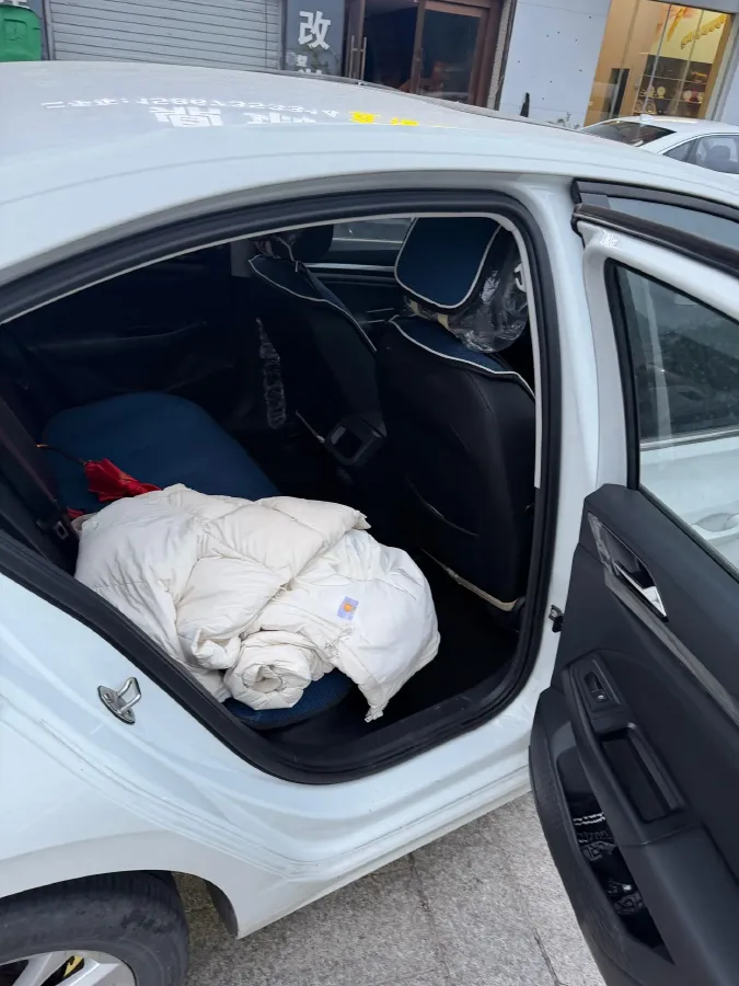 2019 Bestune T77 1.2T 143HP L4 7DCT,autocango,china used car exporter,china ev exporter,chinese used car exporter,chinese used ev exporter