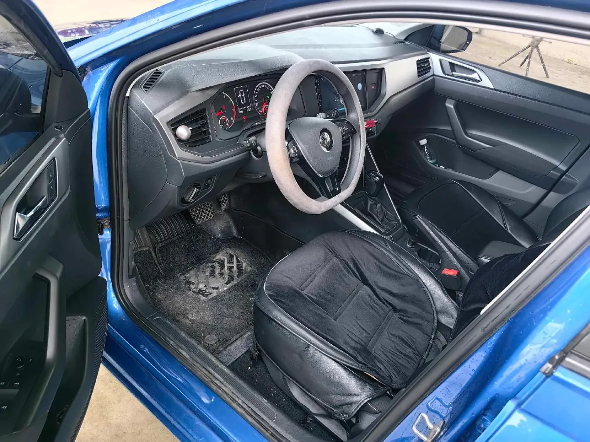 2019 Volkswagen Polo 1.5L 113HP L4 6AT,autocango,china used car exporter,china ev exporter,chinese used car exporter,chinese used ev exporter