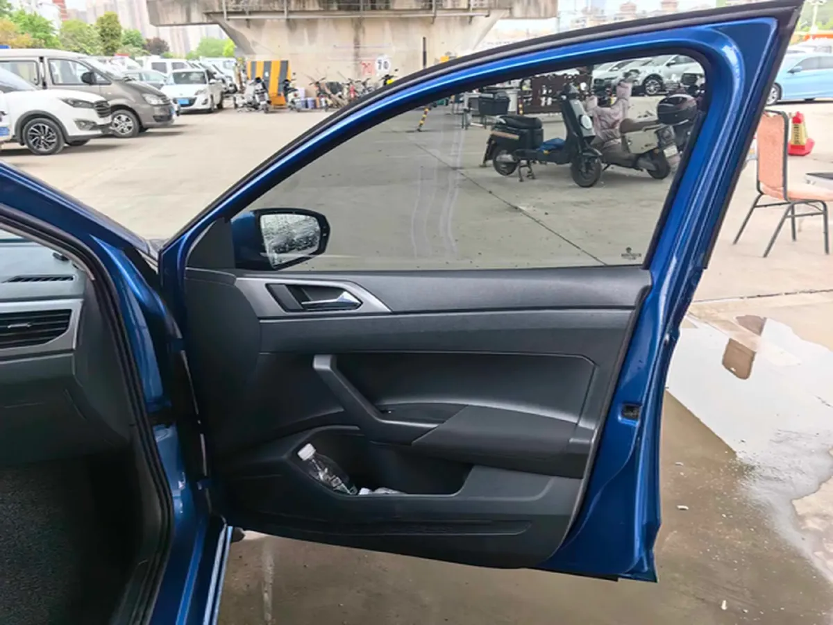 2019 Volkswagen Polo 1.5L 113HP L4 6AT,autocango,china used car exporter,china ev exporter,chinese used car exporter,chinese used ev exporter