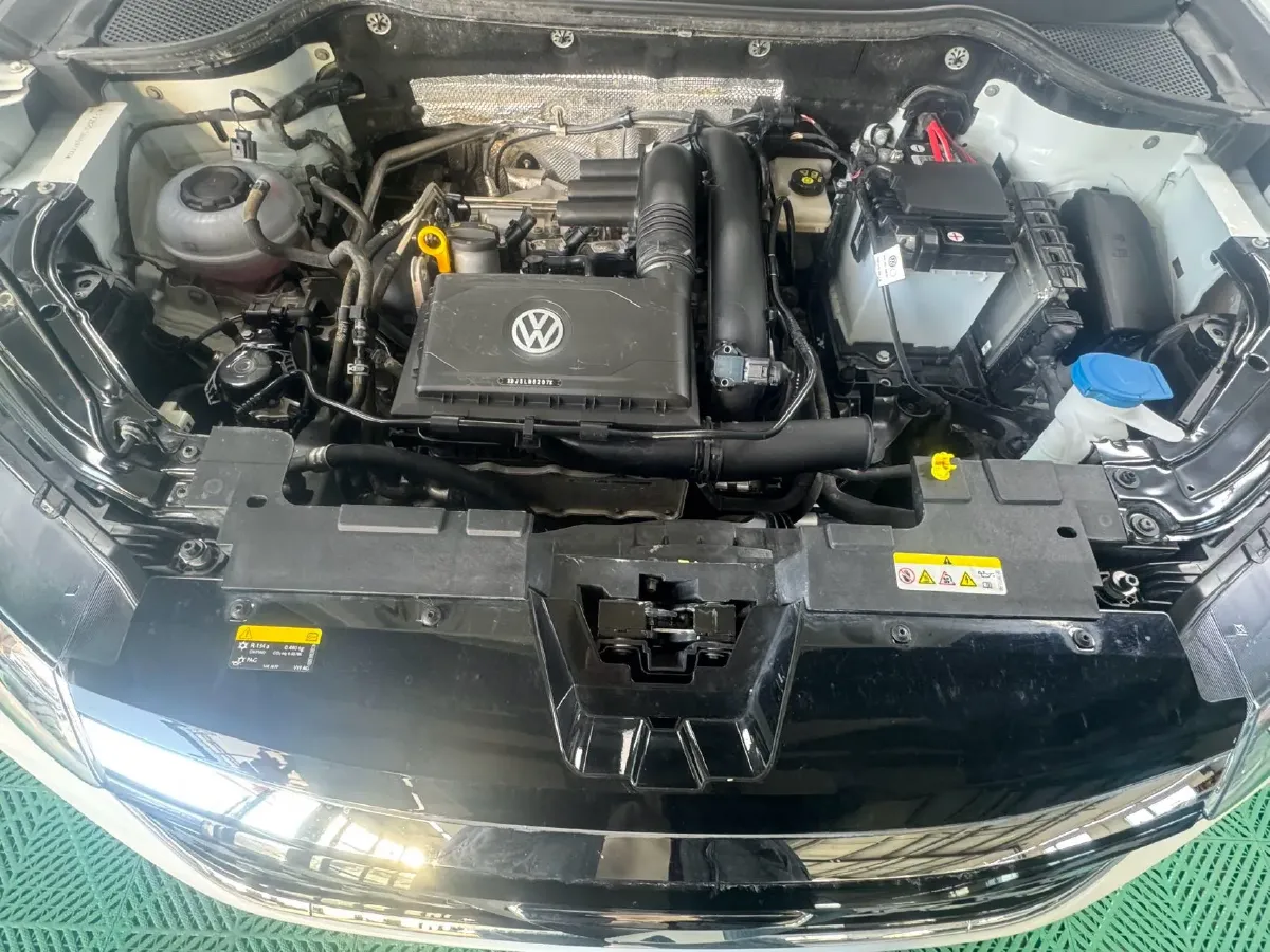 2023 Jetta VS7 1.4T 150HP L4 6AT,autocango,china used car exporter,china ev exporter,chinese used car exporter,chinese used ev exporter