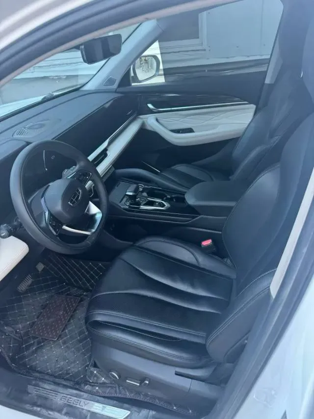 2024 LYNK&CO 01 2.0T 254HP L4 8AT,autocango,china used car exporter,china ev exporter,chinese used car exporter,chinese used ev exporter