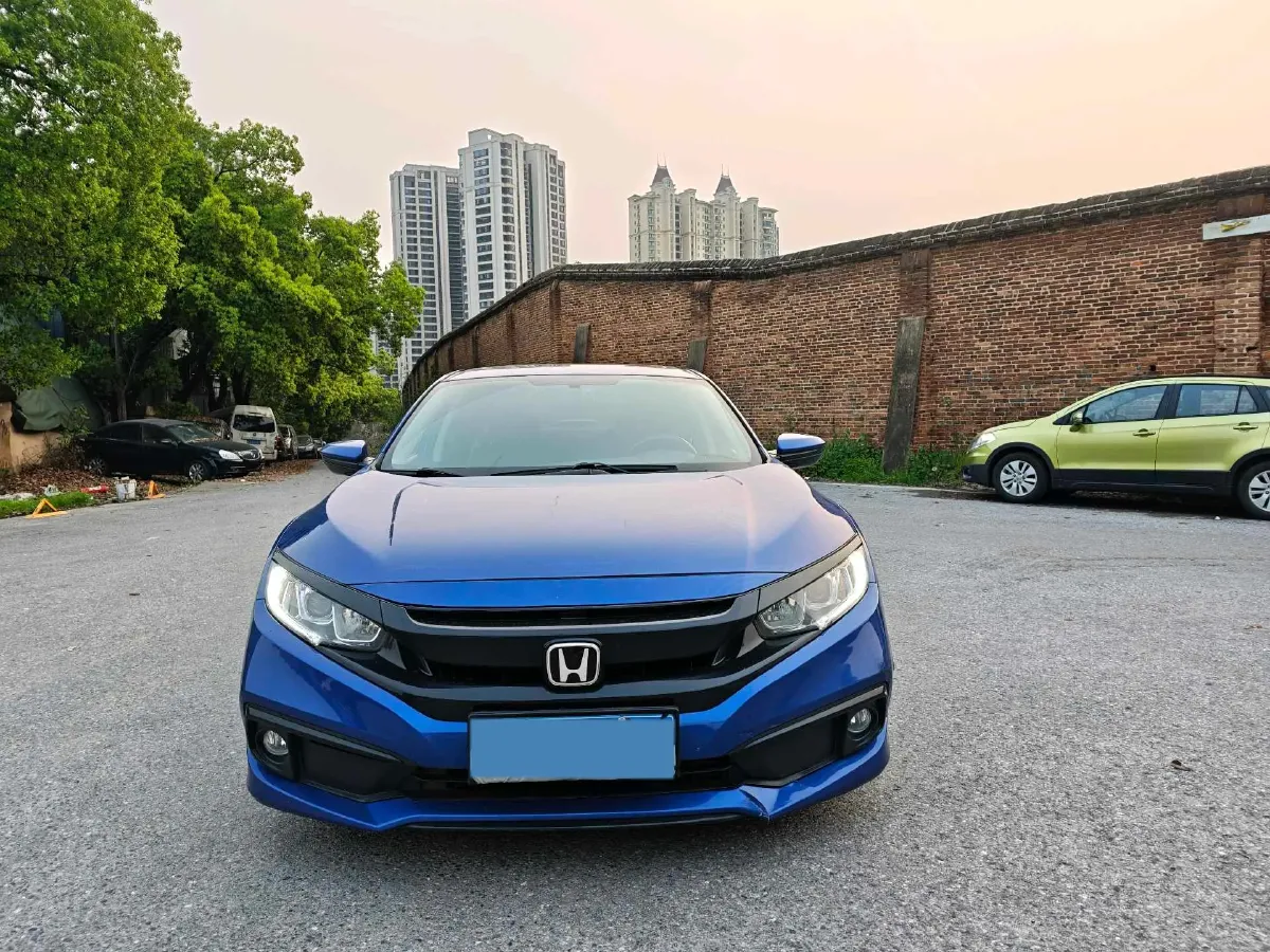 2019 Honda Civic 1.5T 177HP L4 CVT,autocango,china used car exporter,china ev exporter,chinese used car exporter,chinese used ev exporter